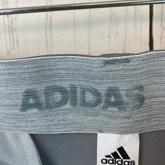 Adidas Gray Three Tapered Regular Fit Golf Pants UPF 50+ Twill Men's Size 32x32 - Picture 10 of 15